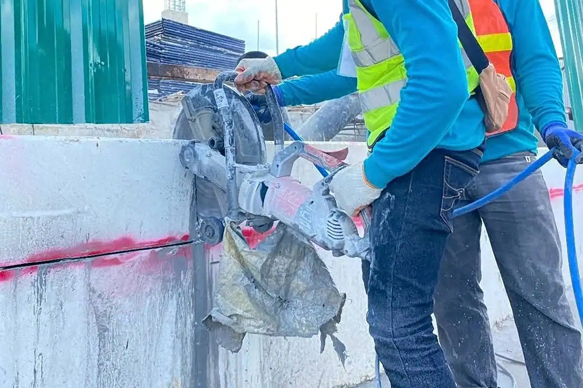 ตัดผนัง (ชลบุรี)-06