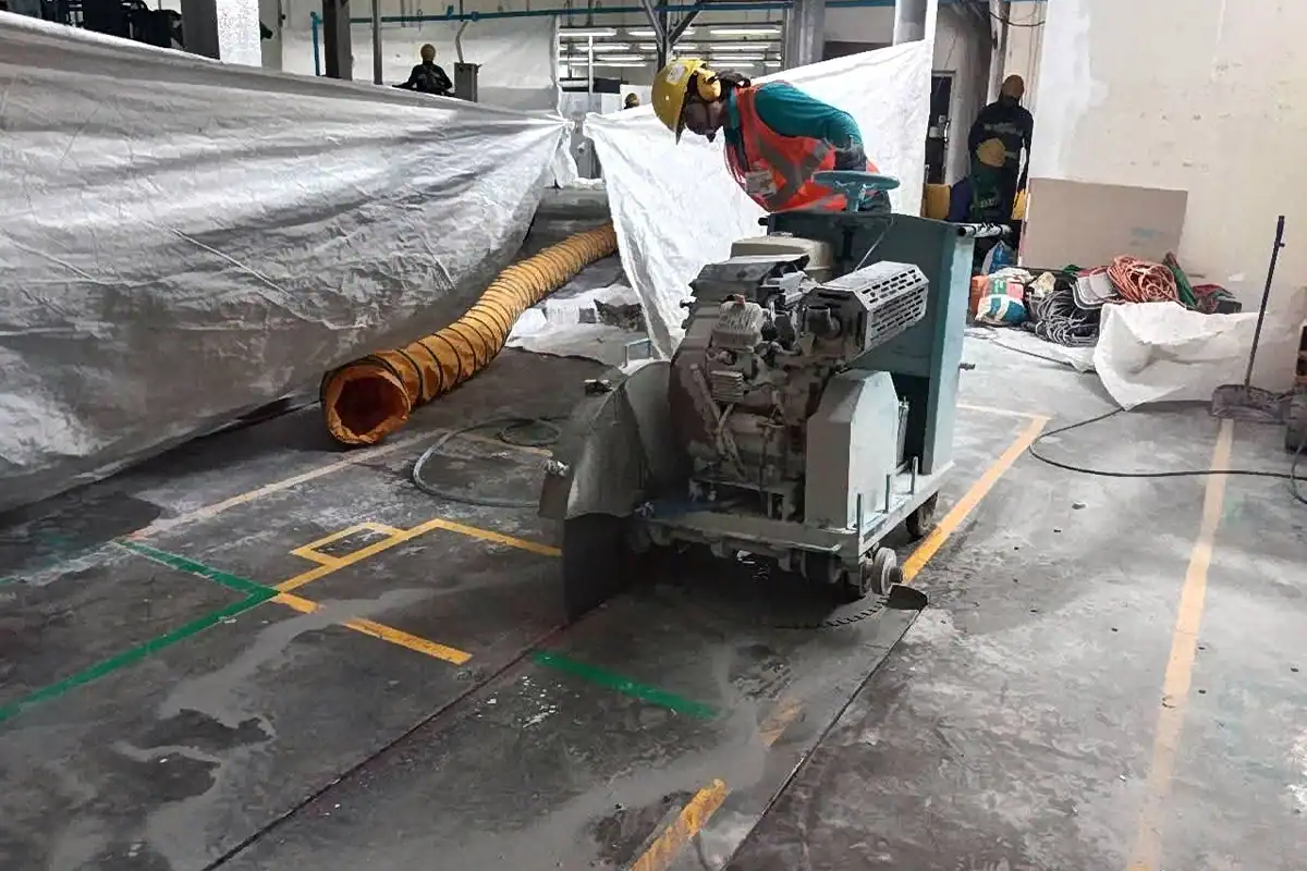 ตัดพื้นโรงงาน (ลาดกระบัง)-01