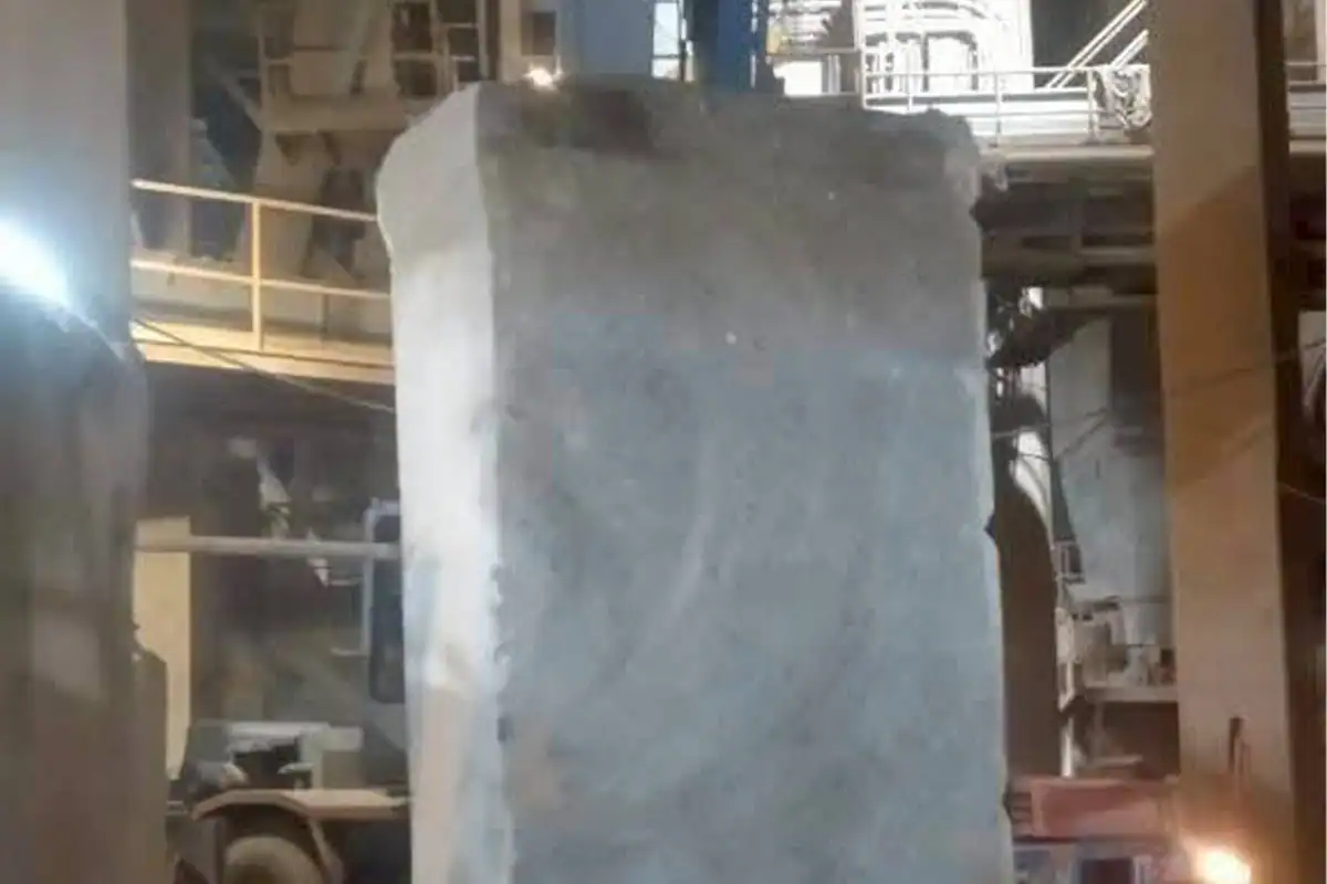 ตัดแท่นเครื่องจักรคอนกรีต-04